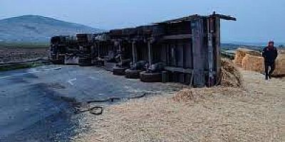 Gaziantep'te, 2 TIR çarpıştı: 2 yaralı