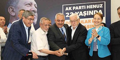 Gaziantep’te AK Parti’nin 22. Yıl dönümü coşkuyla kutlandı