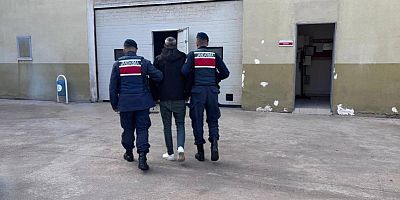 Gaziantep'te aranan 5 şahsı jandarma yakaladı
