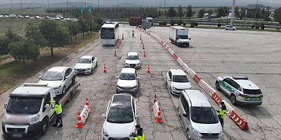 Gaziantep'te dron destekli trafik denetimi: 116 sürücüye 160 bin TL ceza
