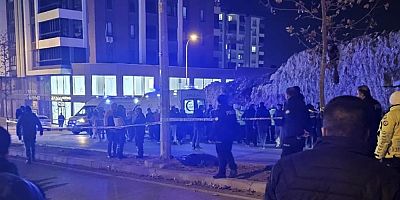 Gaziantep'te feci kaza: Otomobilin çarptığı anne öldü, kızı ağır yaralandı