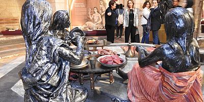 Gaziantep'te hamam kültürünü yansıtan Hamam Müzesi'ne yoğun ilgiGaziantep'te hamam kültürünü yansıtan Hamam Müzesi'ne yoğun ilgi