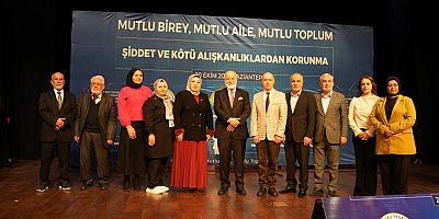 “Gaziantep’te ‘Mutlu Toplum Paneli’ne Yoğun İlgi”