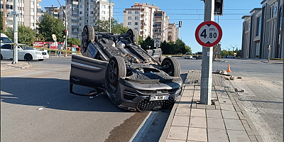 Gaziantep'te Polisler Kaza Yaptı!