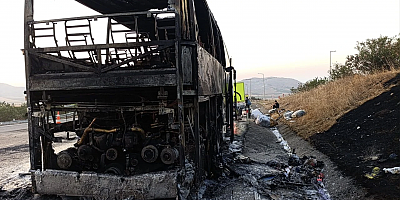 Gaziantep’te Yolcu Otobüsü Alev Alev Yandı: 35 Yolcu Ölümden Döndü