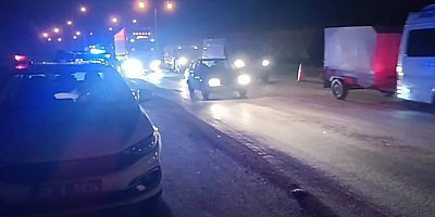 Gaziantep'te zincirleme trafik kazası: 3'ü polis 4 yaralı
