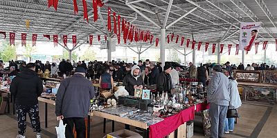 Geçmiş Şehitkamil’de Canlandı: Antika Pazarına Yoğun İlgi