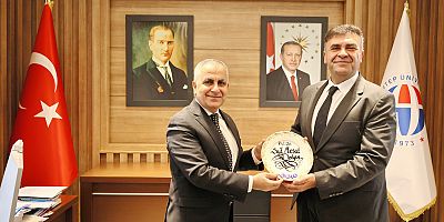 İKSAD BAŞKANI EMEK’TEN GAÜN REKTÖRÜ DOĞAN’A ZİYARET