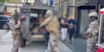 İnternet üzerinde faizsiz kredi arayanları hedef alan şebekeye 