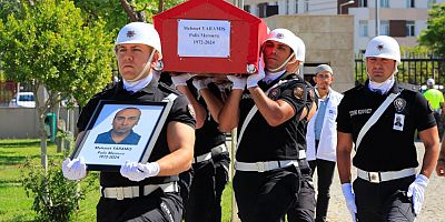 Kalp krizi sonucu hayatını kaybeden polis memuru son yolculuğuna uğurlandı