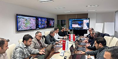  KARLA MÜCADELEDE TRAFİK KOORDİNASYON MERKEZİ’NDE ŞEHRİN NABZI TUTULUYOR