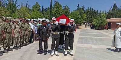 Kıbrıs gazisi Mehmet Özkorkmaz son yolculuğuna uğurlandı