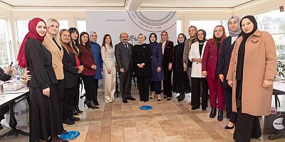   MÜSİAD KADIN TÜRKİYE YÜZYILINDA 23 KADIN ESERİNİ TANITTI 