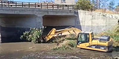 Nizip Belediyesi’nden taşkın riskine karşı önleyici temizlik