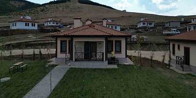 Nurdağı'nda köyevleri villaları aratmıyor