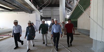 ŞAHİNBEY MİLLET KÜTÜPHANESİ HIZLA YÜKSELİYOR