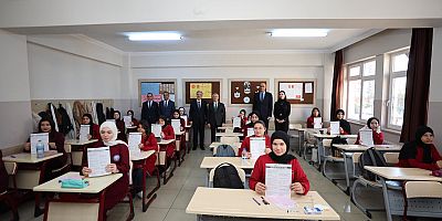 ŞAHİNBEYLİ ÖĞRENCİLER UMRE İÇİN TER DÖKTÜ