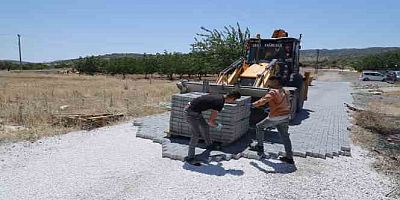 ŞEHİTKAMİL’DEN AĞAÇLI BOYNO MAHALLESİNE KİLİTLİ PARKE TAŞI