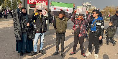 Suriyelilerin ülkelerine dönme heyecanı başladı