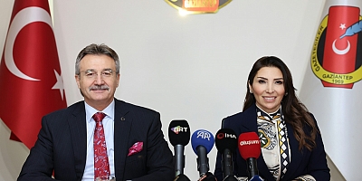 Tüzmen: “Fakirleşmiş komşularla ticaret yapmak zorundayız”