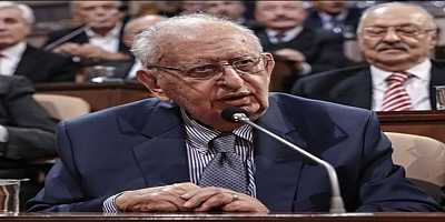 Ünlü siyasetçi 92 yaşında hayatını kaybetti