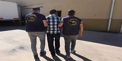 Uyuşturucu ve yağma suçlarından cezası bulunan firariyi jandarma yakaladı