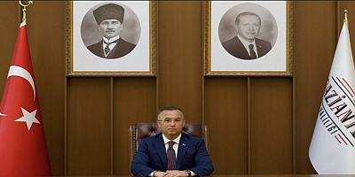 Vali Kemal Çeber’den 25 Aralık Gaziantep’in Kurtuluş Yıl Dönümü Mesajı