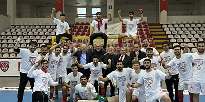 Volkan Group Türkiye Şampiyonluk Kupasını Deprem Şehitleri Anısına  Kaldırdı