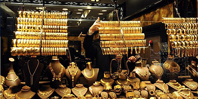 Yatırımcı Altına Koştu: Gram Altın Rekor Tazeledi