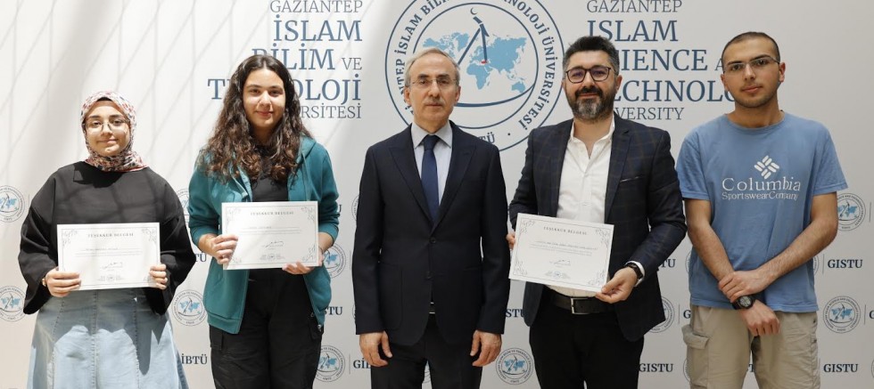 TÜBİTAK 2209 PROJELERİ DESTEK ALAN ÖĞRENCİLER İÇİN BELGE TÖRENİ 